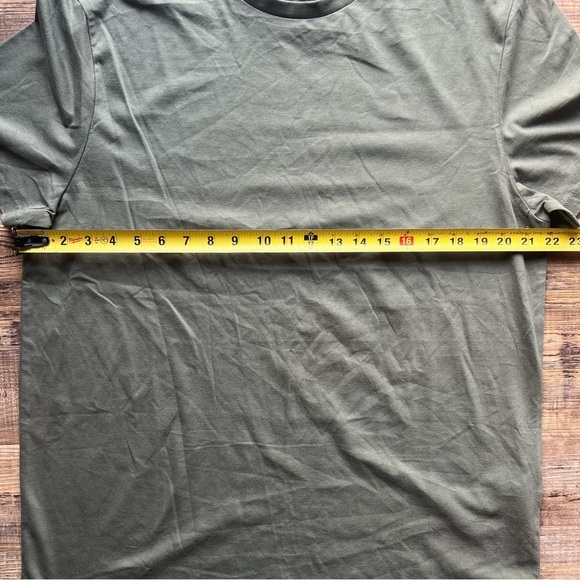 ASOS Design Men's Solid Olive Green Crew Neck Casual Shirt 100% Cotton Size XL - Picture 2 of 6